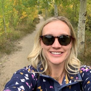 Meet your Posher, Ashley